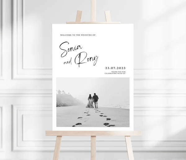 White and Black Wedding Welcome Sign